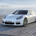 Porsche introduces plug-in hybrid Panamera
