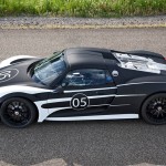 Porsche unveils 918 Spyder prototype