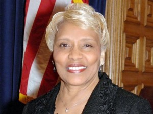 Gloria_Butler_t580